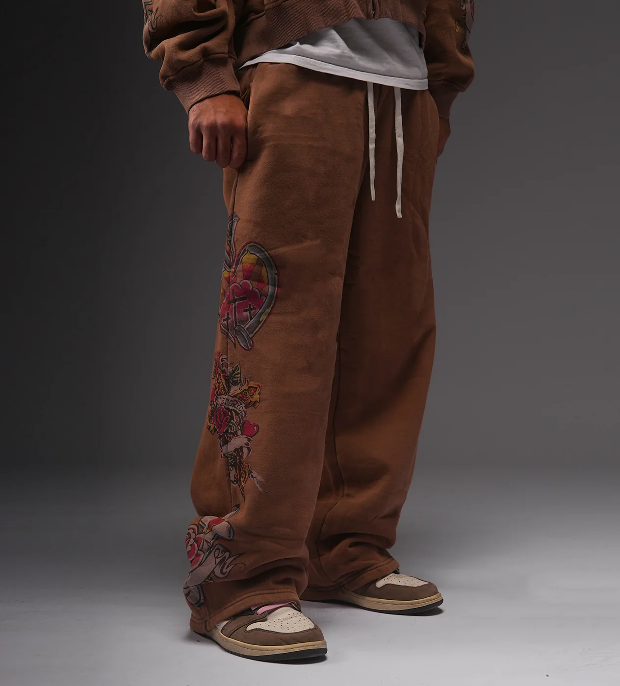 Righteous Risen King Sweatpants Brown - Image 2